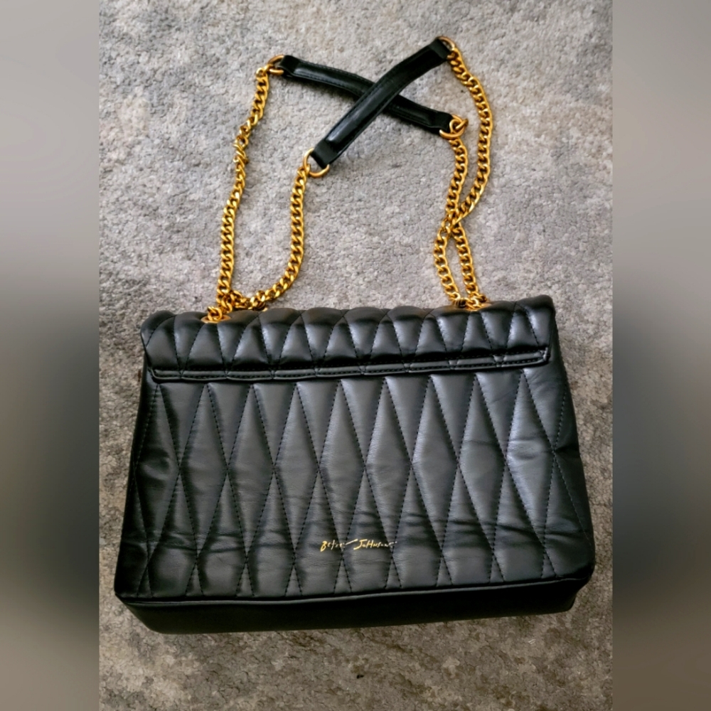 Betsey Johnson Locket to Me Shoulder Bag - Picture 2 of 8